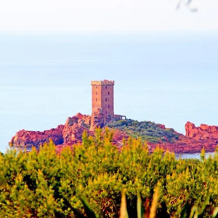 Cap Esterel Village Studio Au Calme H2 : 335la * Saint-Raphaël
